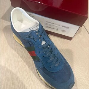 Gucci | Shoes | Nib Gucci Neon Green Leather 36988 Ipanema  display picture 1